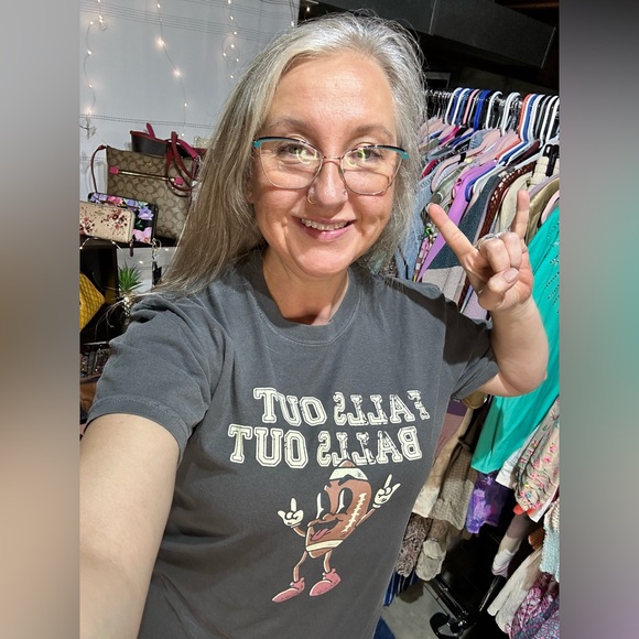 Meet the Posher Other - Meet your Posher, Shannen